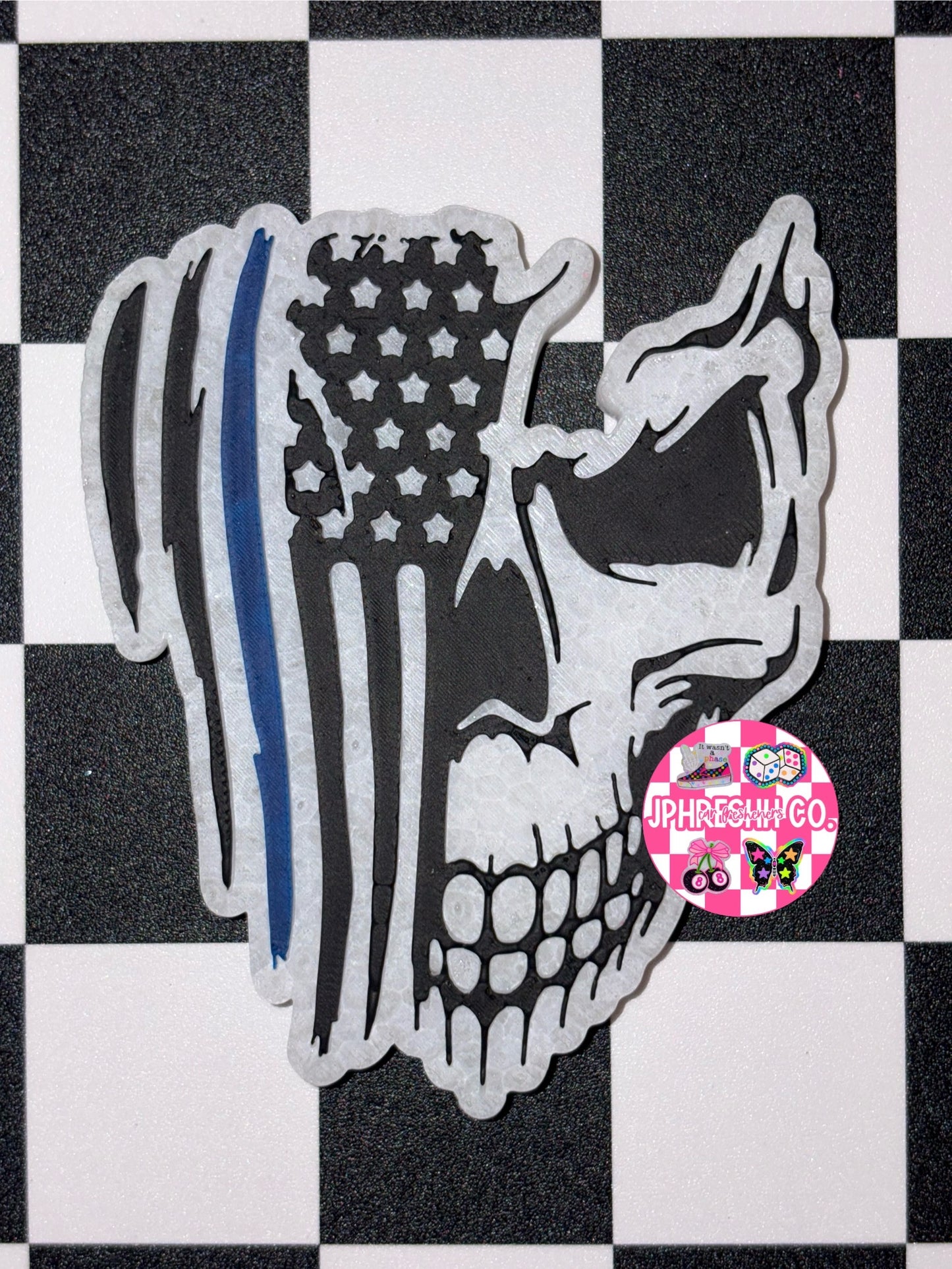 skull w flag