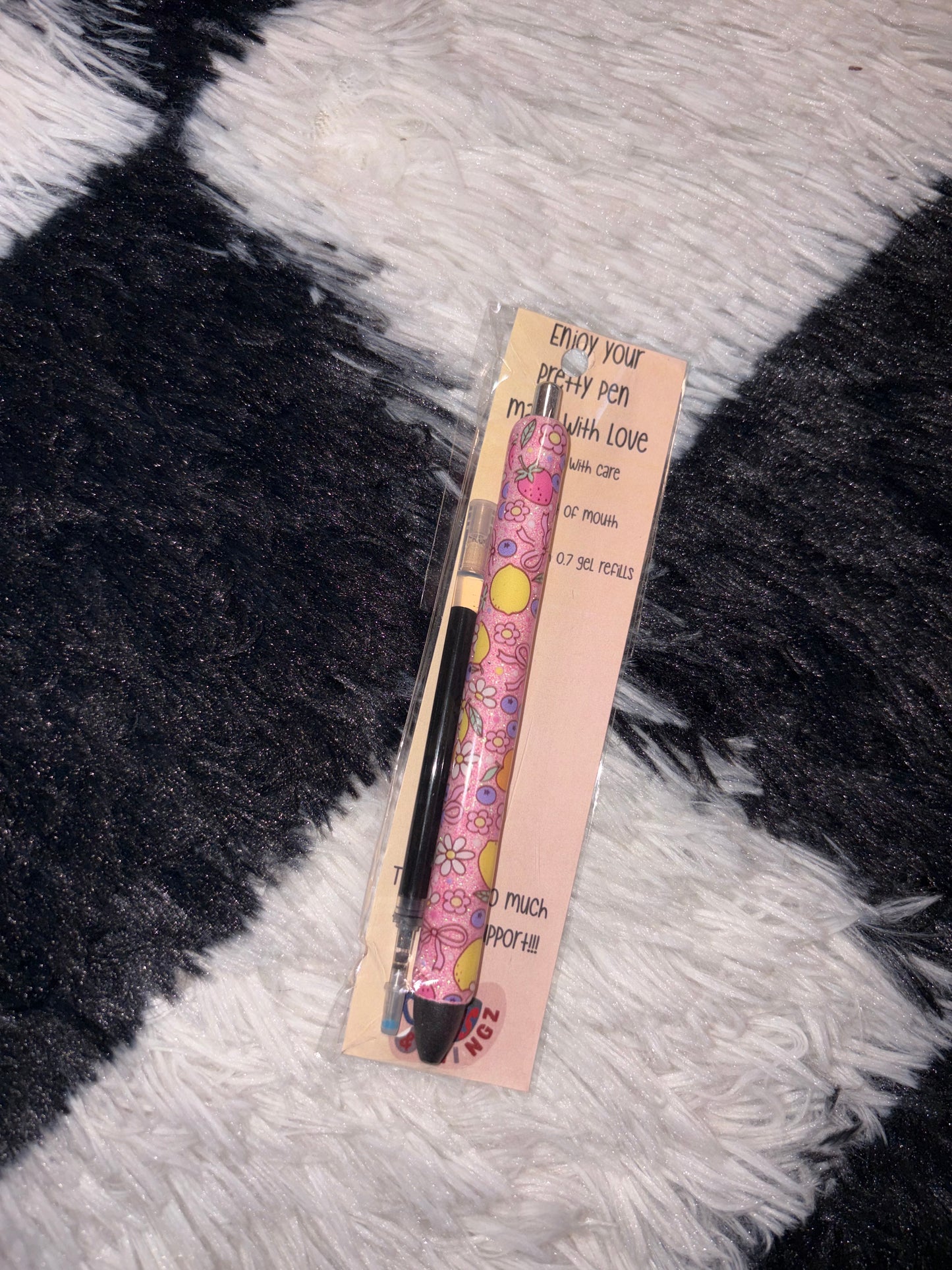 Resin pen + a refill