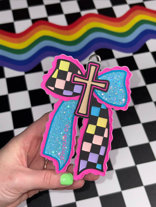 Checkered cross bow