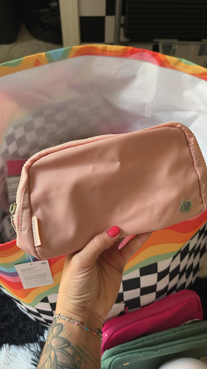 Lulu crossbody purse