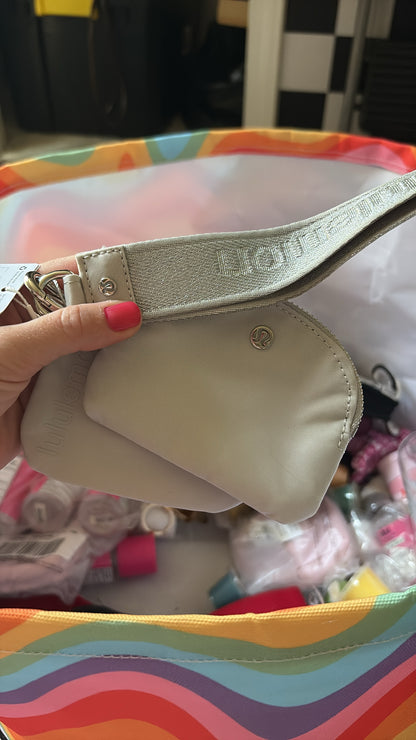 Lulu wristlet dual pouch