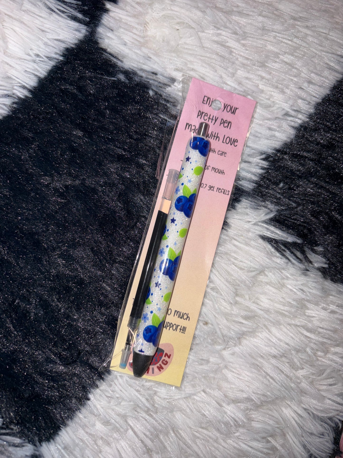 Resin pen + a refill