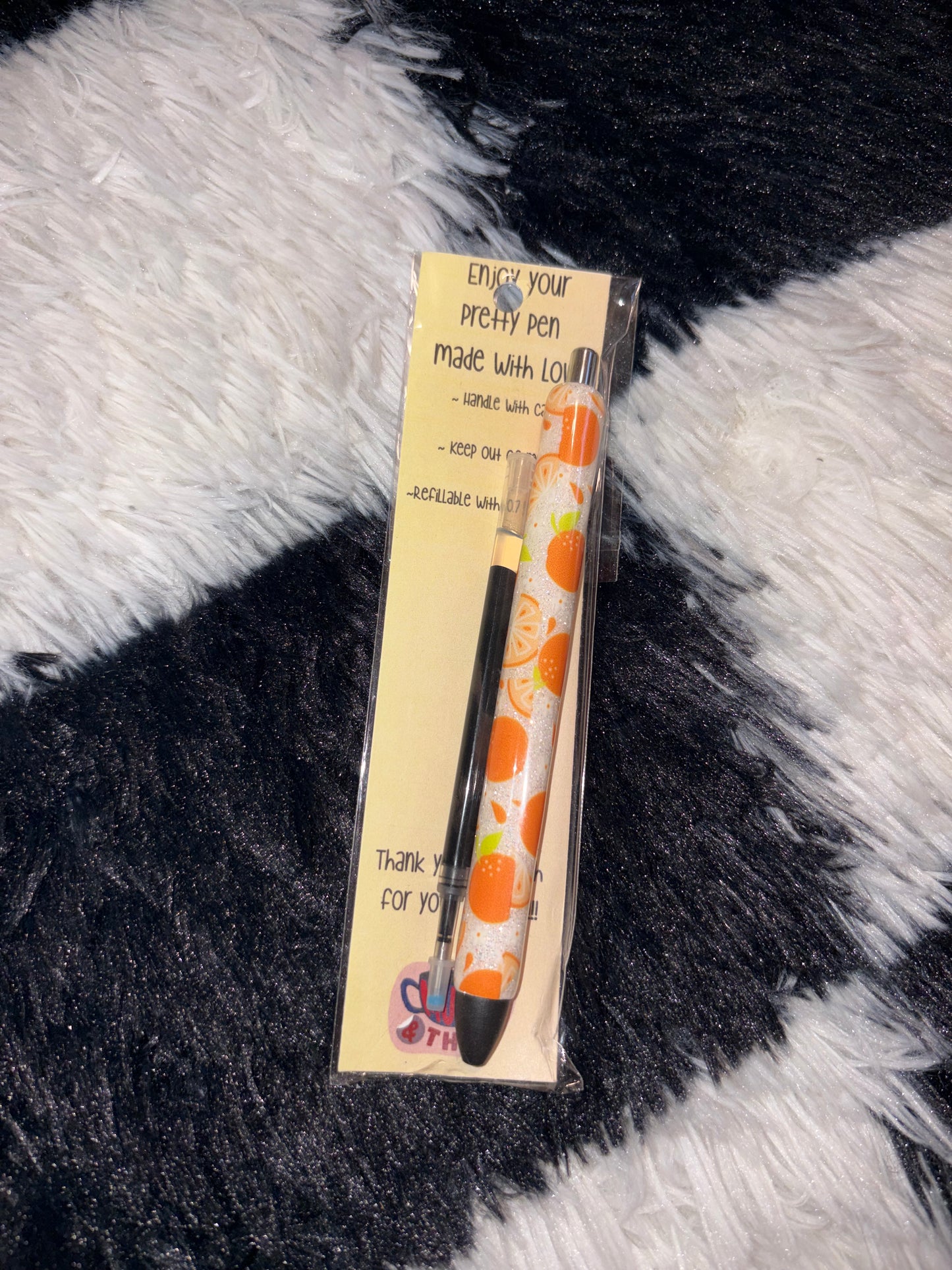 Resin pen + a refill